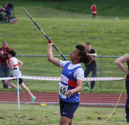 2016 Lauryn Wood breaks club record in the javelin